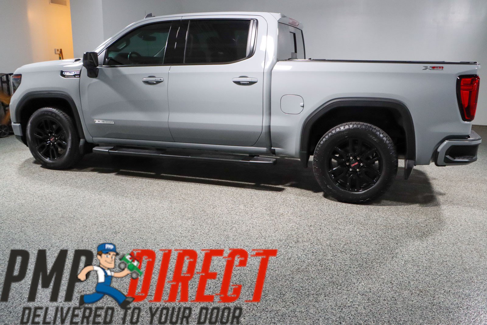 Used 2024 GMC Sierra 1500 Elevation w/ Elevation Premium Package AWD/4WD image 10