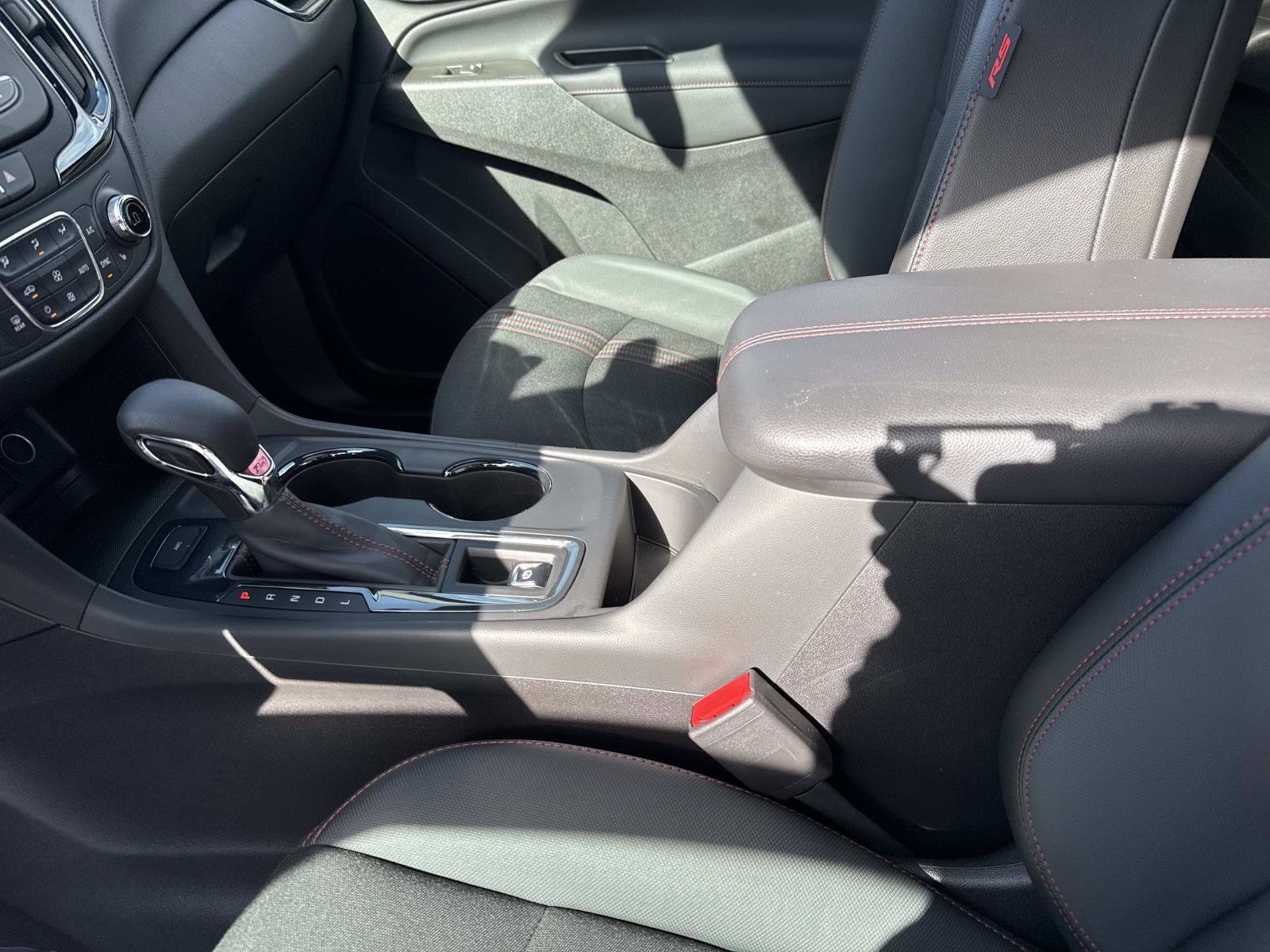 Used 2023 Chevrolet Equinox RS image 15