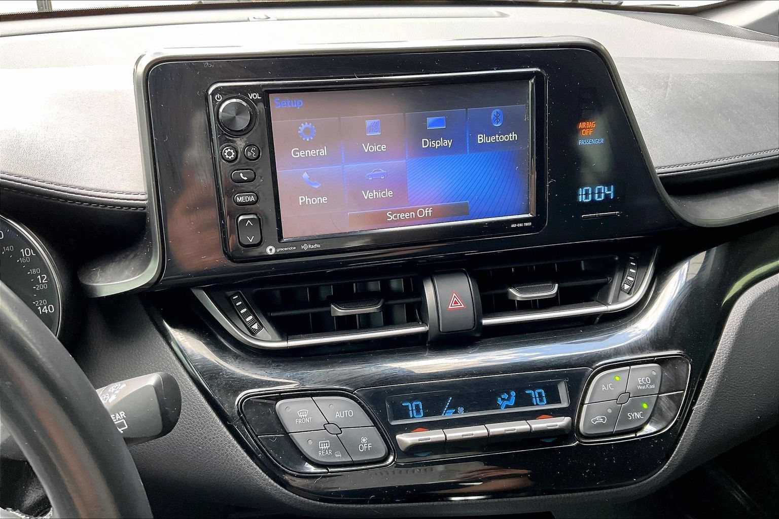 Used 2018 Toyota C-HR XLE FWD image 9