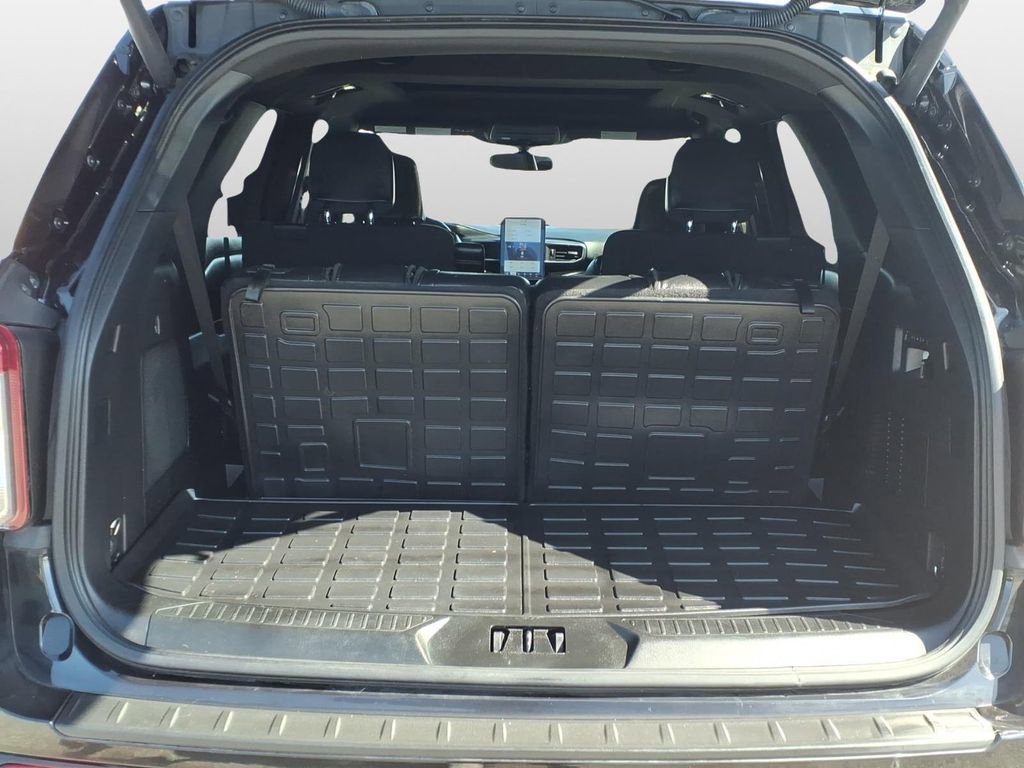 Used 2021 Ford Explorer ST w/ Equipment Group 401A image 10