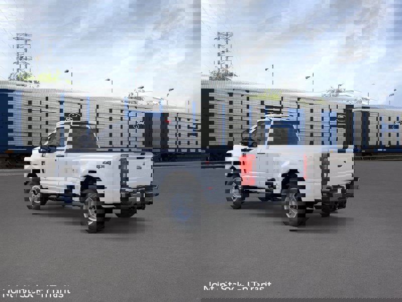 New 2026 Ford F350 XLT image 4