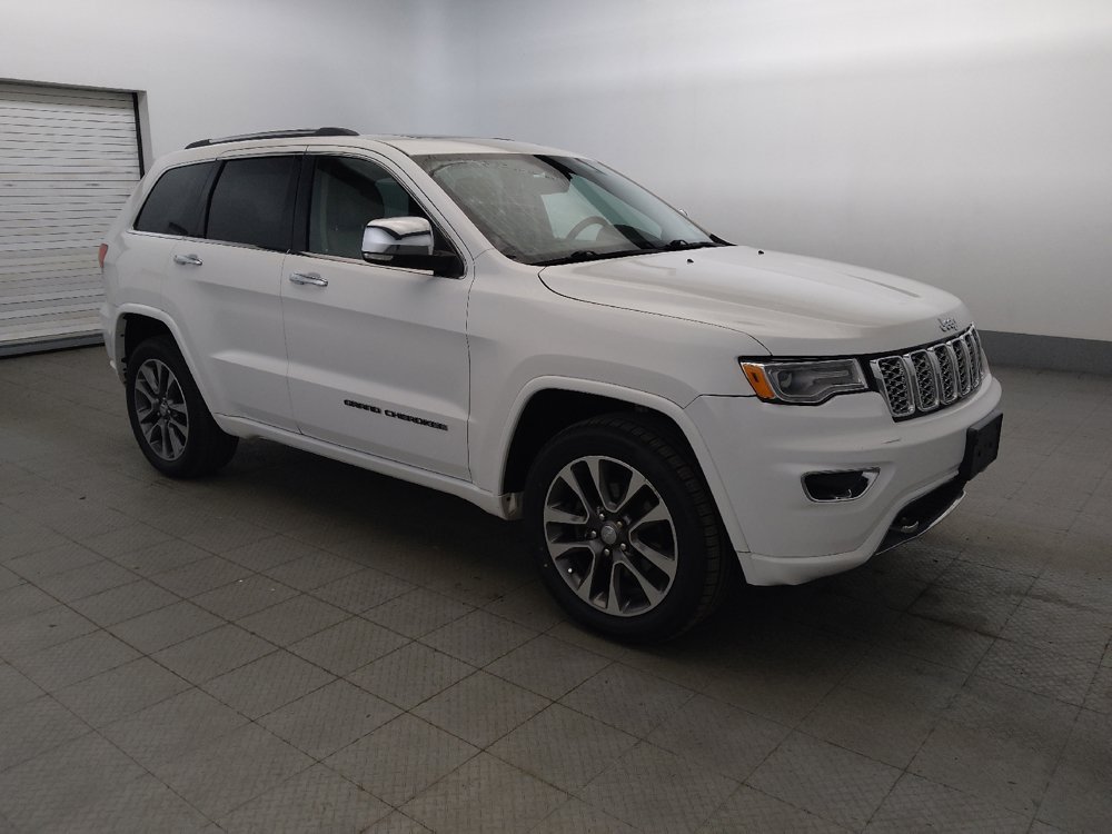 Used 2017 Jeep Grand Cherokee Overland AWD/4WD image 11