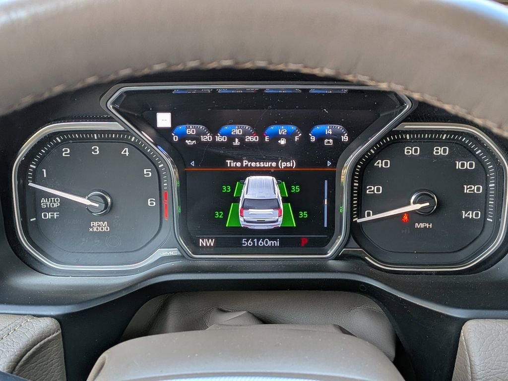 Used 2021 GMC Yukon Denali w/ Denali Premium Package image 28