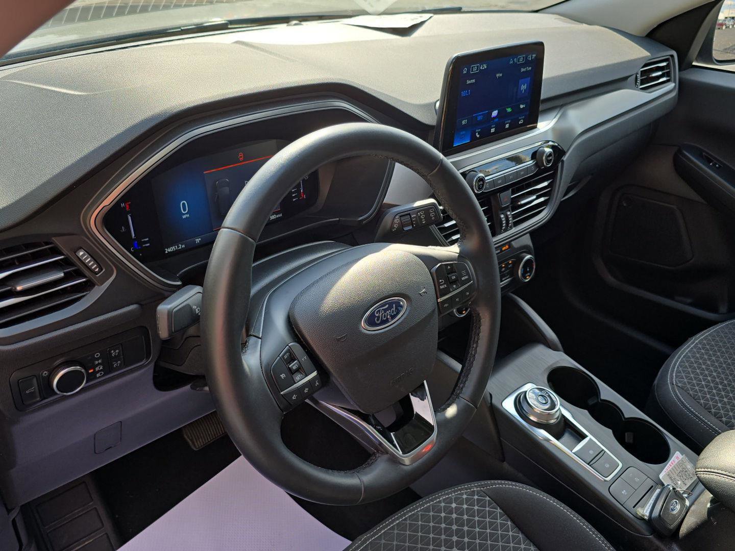 Used 2024 Ford Escape Active image 13