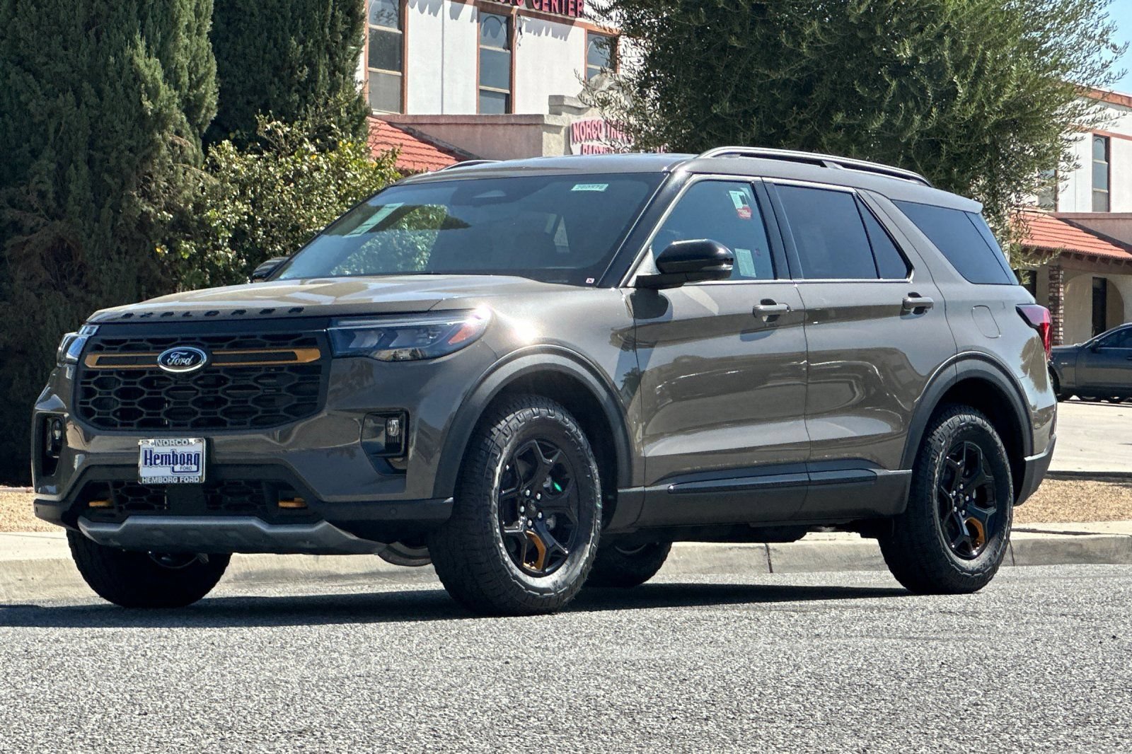 New 2026 Ford Explorer Tremor w/ Tremor Convenience Package AWD/4WD image 8
