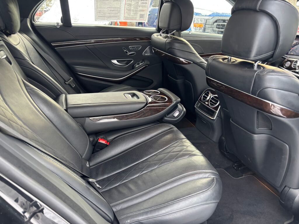 Certified 2020 Mercedes-Benz S 560 4MATIC Sedan image 15