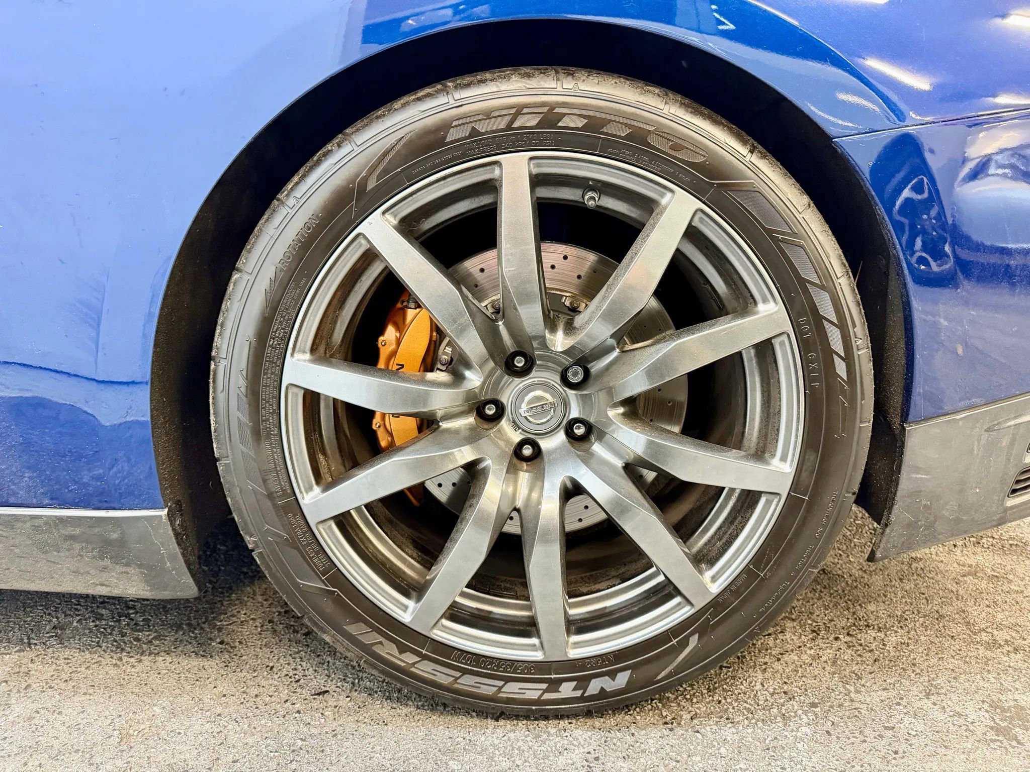 Used 2015 Nissan GT-R Premium image 7