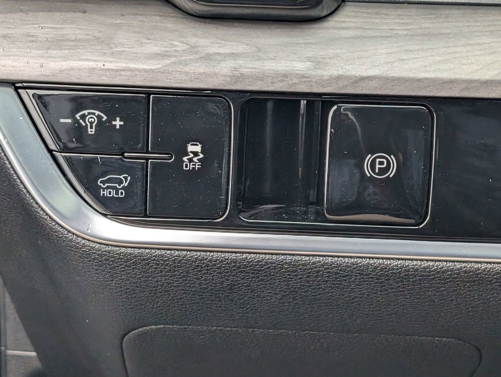 Used 2023 Kia Sportage X-Line w/ X-Line Premium Package image 39