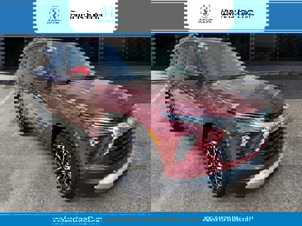 Used 2025 Chevrolet TrailBlazer LT