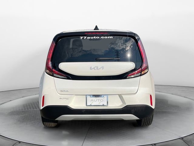 Used 2024 Kia Soul LX w/ Option Group 015 image 4