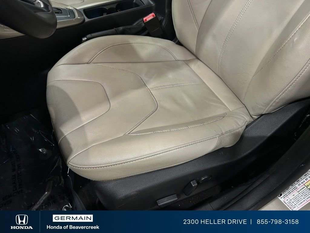 Used 2018 Ford Focus Titanium FWD image 19