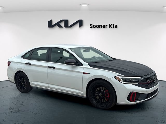 Used 2024 Volkswagen Jetta GLI 40th Anniversary Edition FWD image 8
