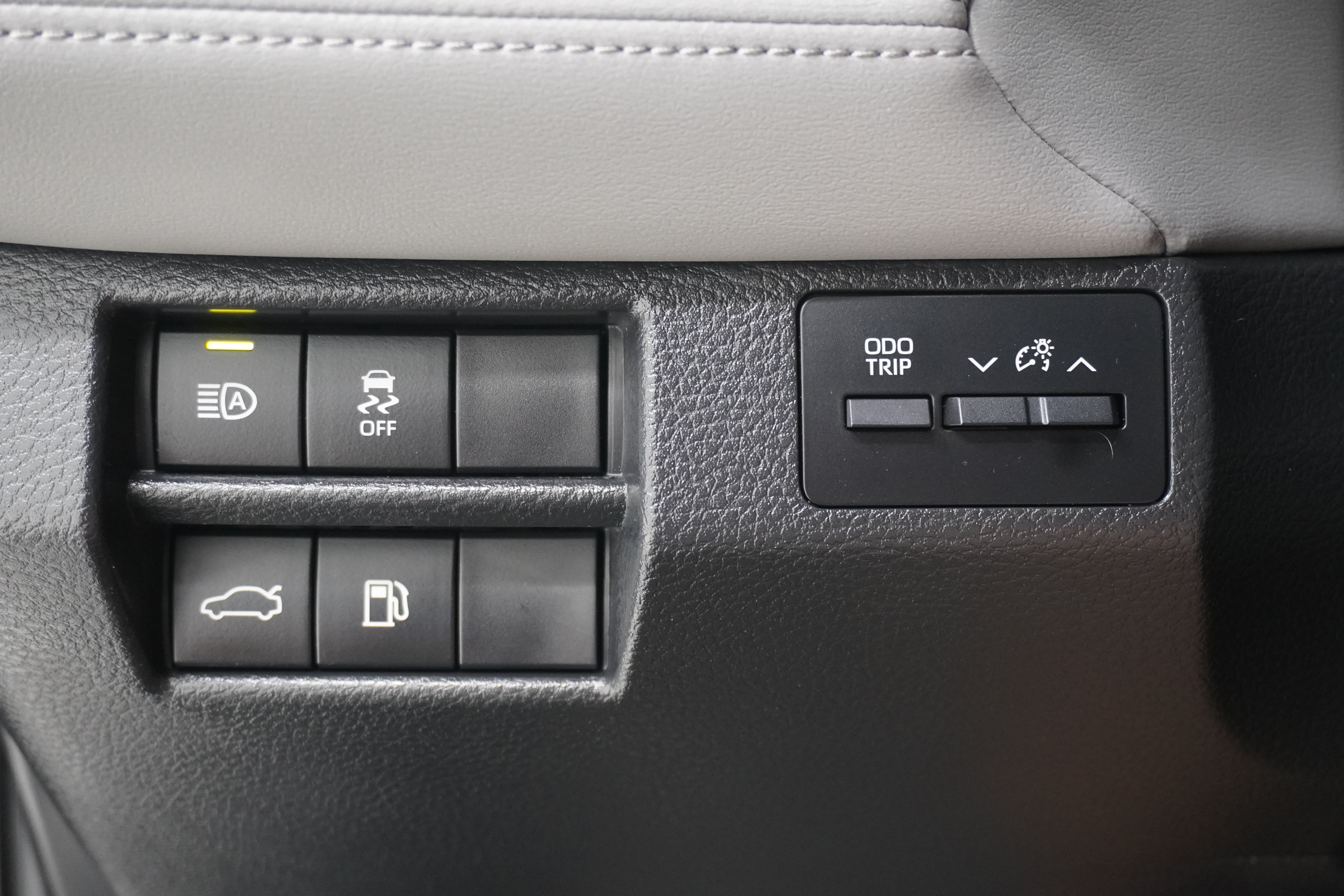 Used 2019 Toyota Avalon XSE w/ All Weather Liner Package FWD image 24