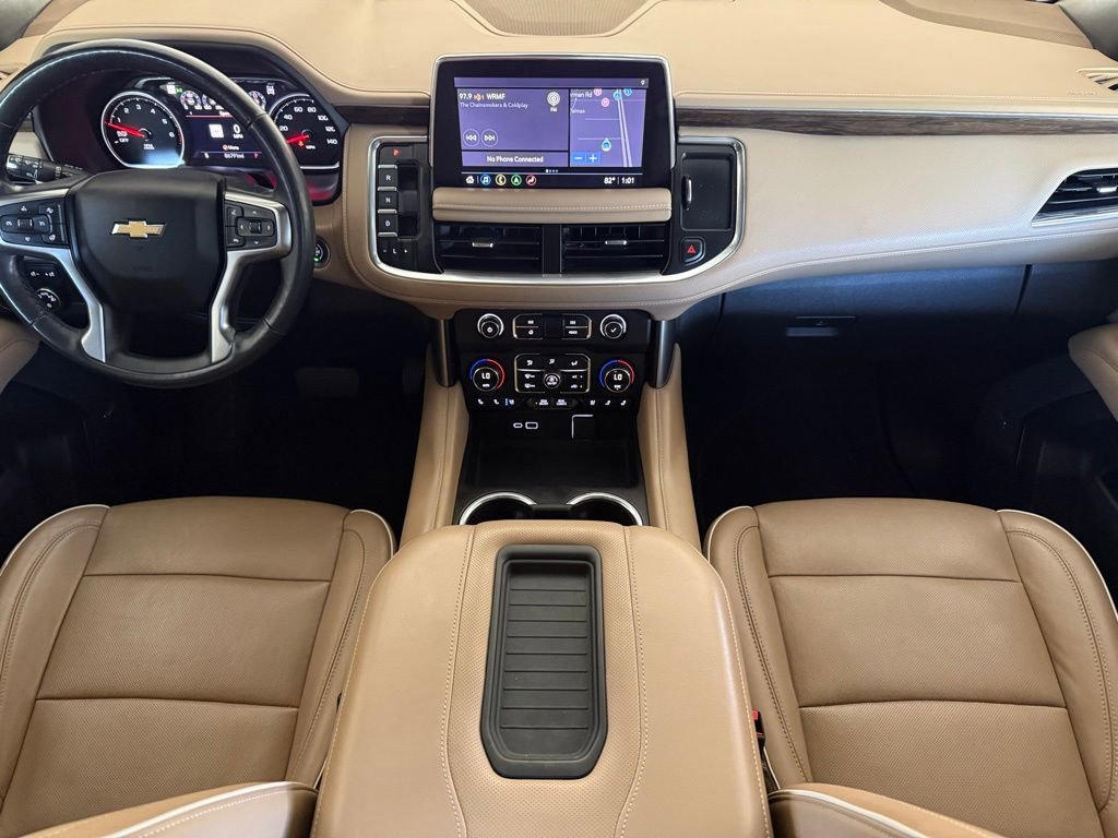 Used 2021 Chevrolet Suburban Premier w/ Premium Package AWD/4WD image 11