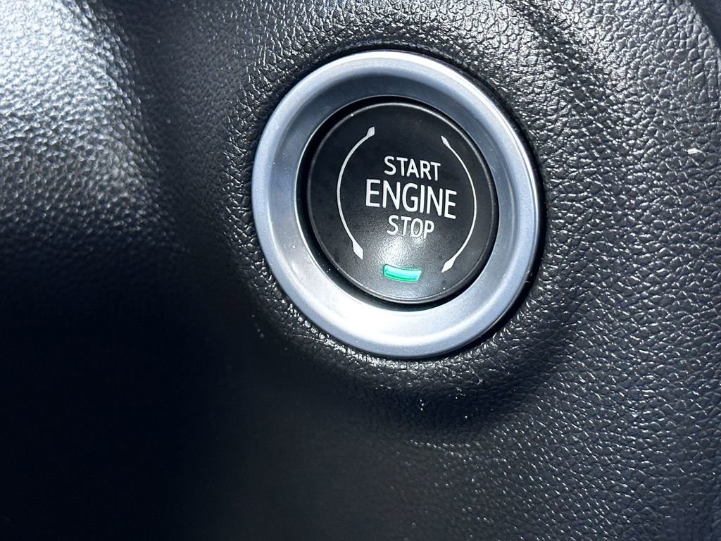 Used 2021 GMC Sierra 1500 AT4 image 24