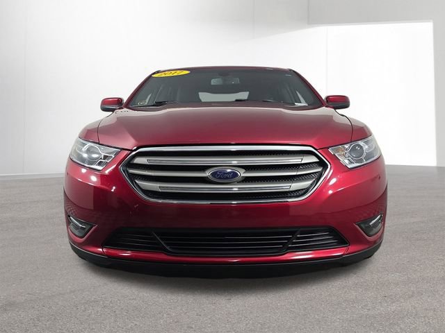 Used 2017 Ford Taurus SEL FWD image 44