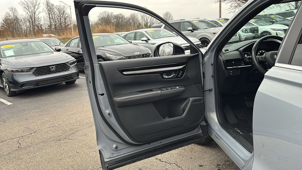 Certified 2024 Honda CR-V Sport Touring image 11