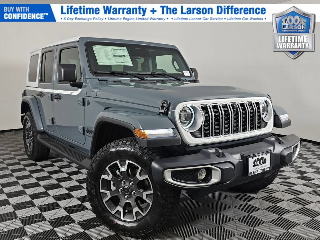 New 2026 Jeep Wrangler Unlimited Sahara w/ Whitecap Package