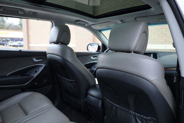 Used 2017 Hyundai Santa Fe FWD w/ SE Ultimate Tech Package 03 image 27
