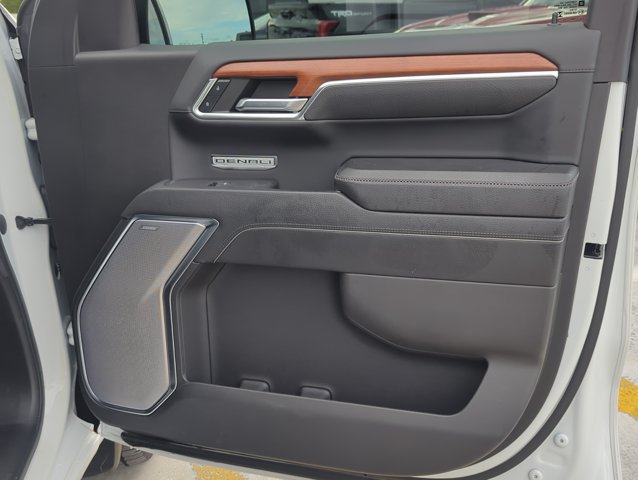 Used 2023 GMC Sierra 1500 Denali w/ Denali Reserve Package RWD image 23