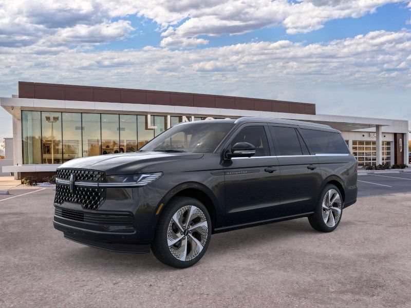 New 2026 Lincoln Navigator L Black Label AWD/4WD image 1