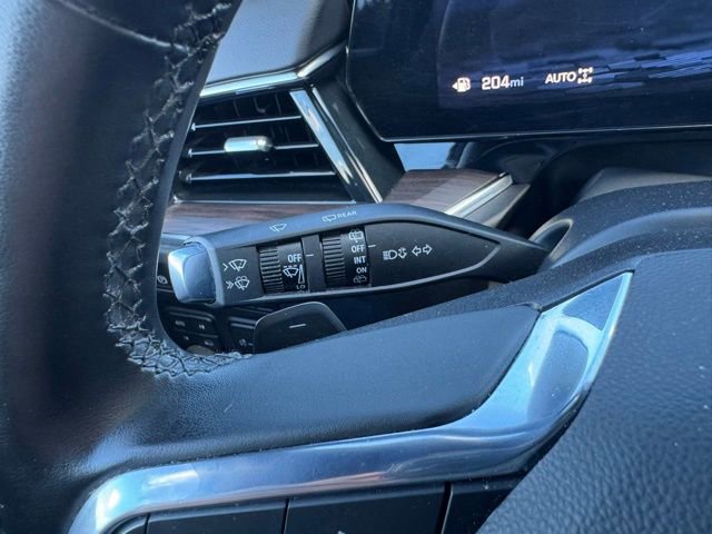 Used 2025 Chevrolet Tahoe LT w/ Comfort Package image 24