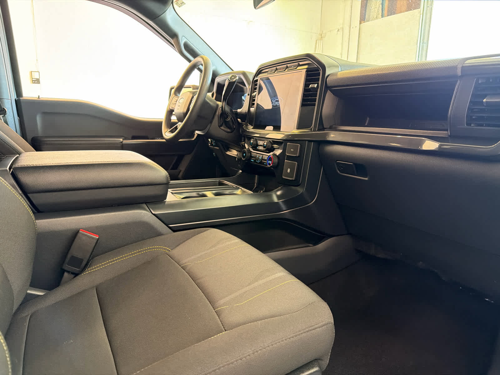 Used 2024 Ford F150 STX RWD image 25