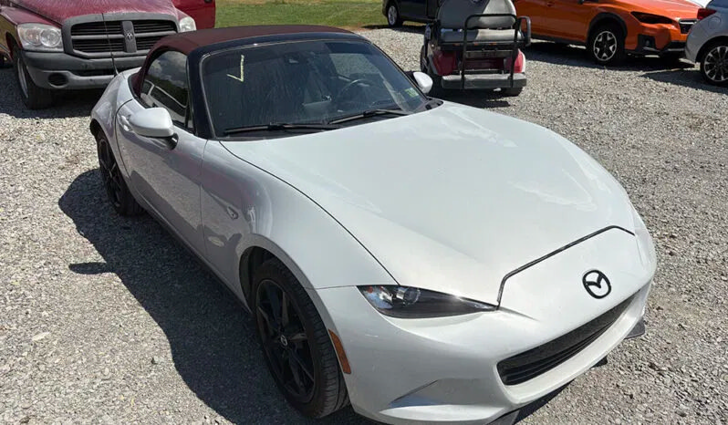 Used 2018 MAZDA MX-5 Miata Grand Touring RWD image 2