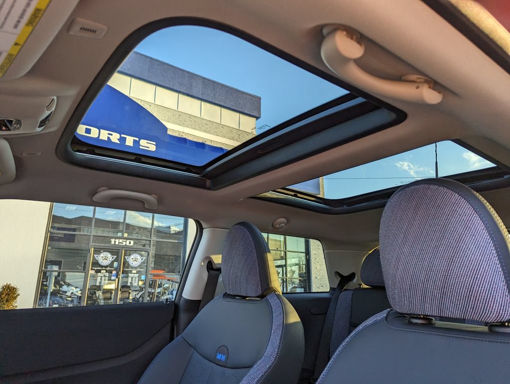Used 2025 MINI Cooper S FWD image 26