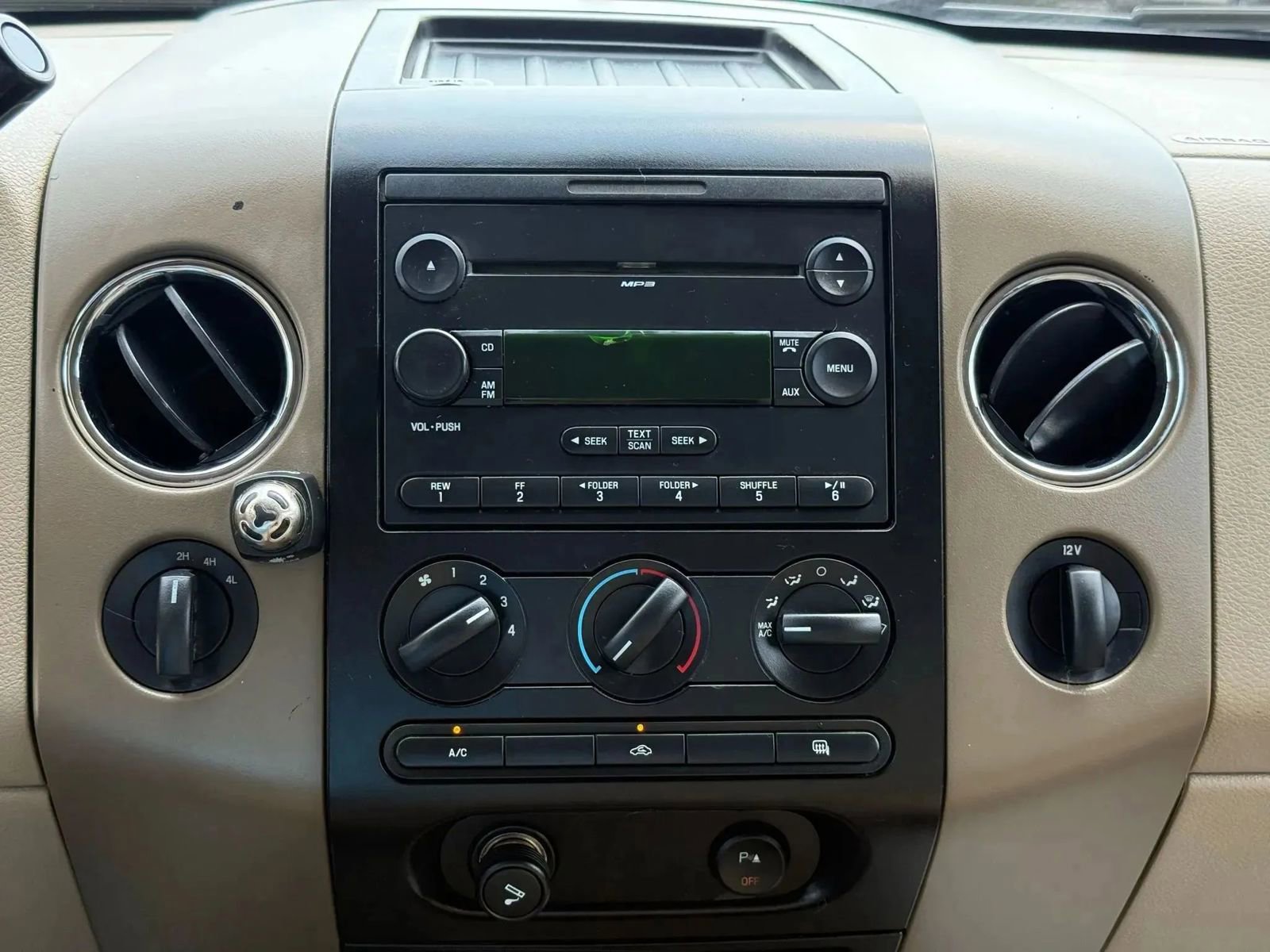 Used 2007 Ford F150 XLT image 29