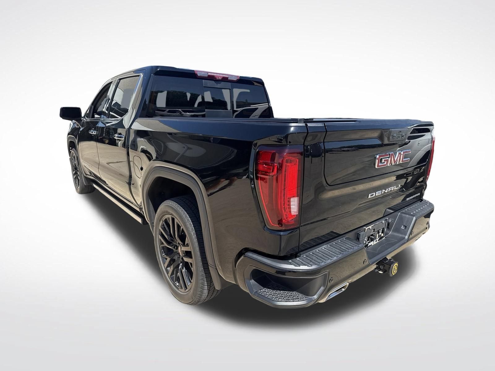 Used 2023 GMC Sierra 1500 Denali w/ Denali Reserve Package AWD/4WD image 10