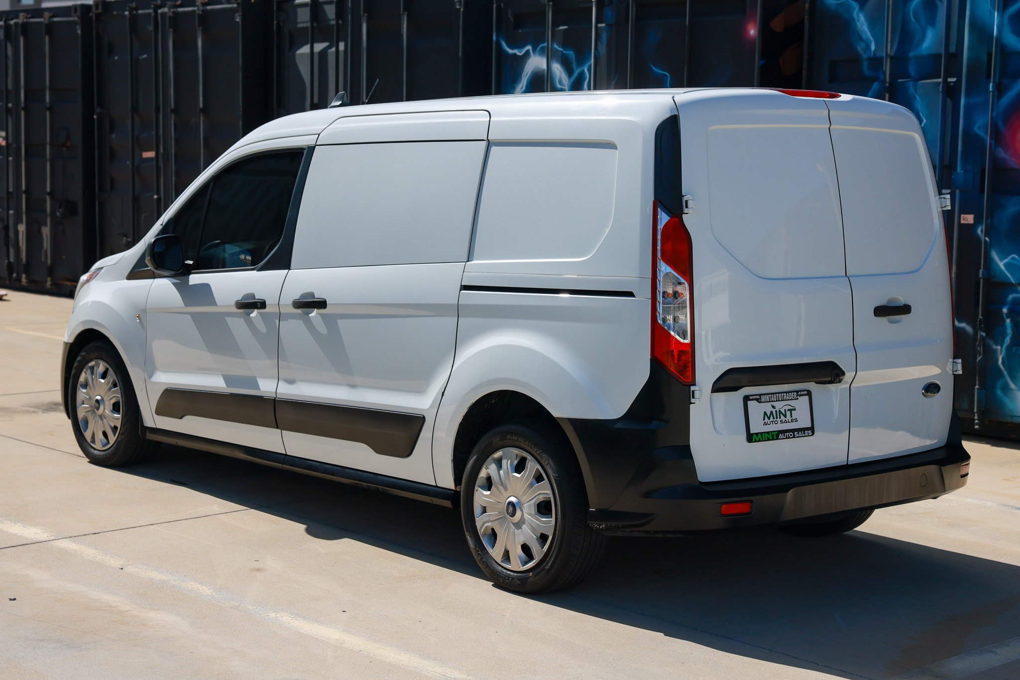 Used 2020 Ford Transit Connect XL FWD image 8