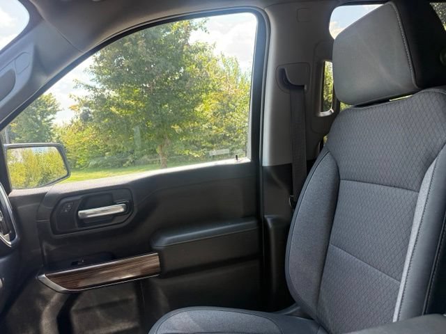 Used 2020 Chevrolet Silverado 1500 RST AWD/4WD image 34