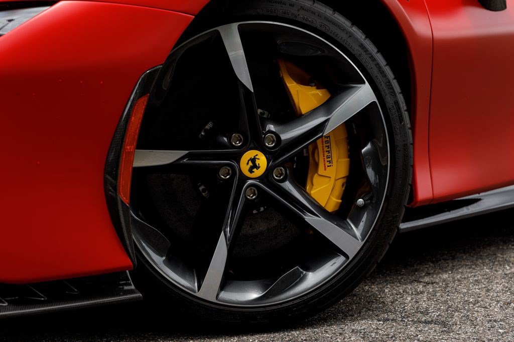 Used 2025 Ferrari SF90 Spider AWD/4WD image 45