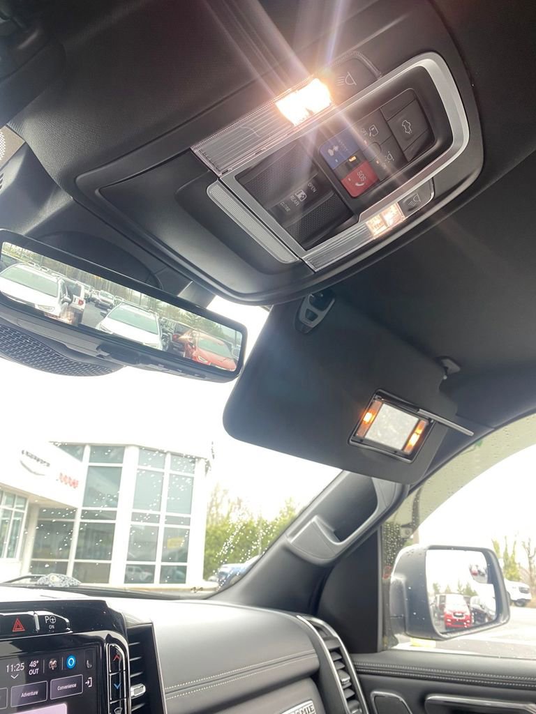 Used 2023 RAM 1500 Laramie image 16