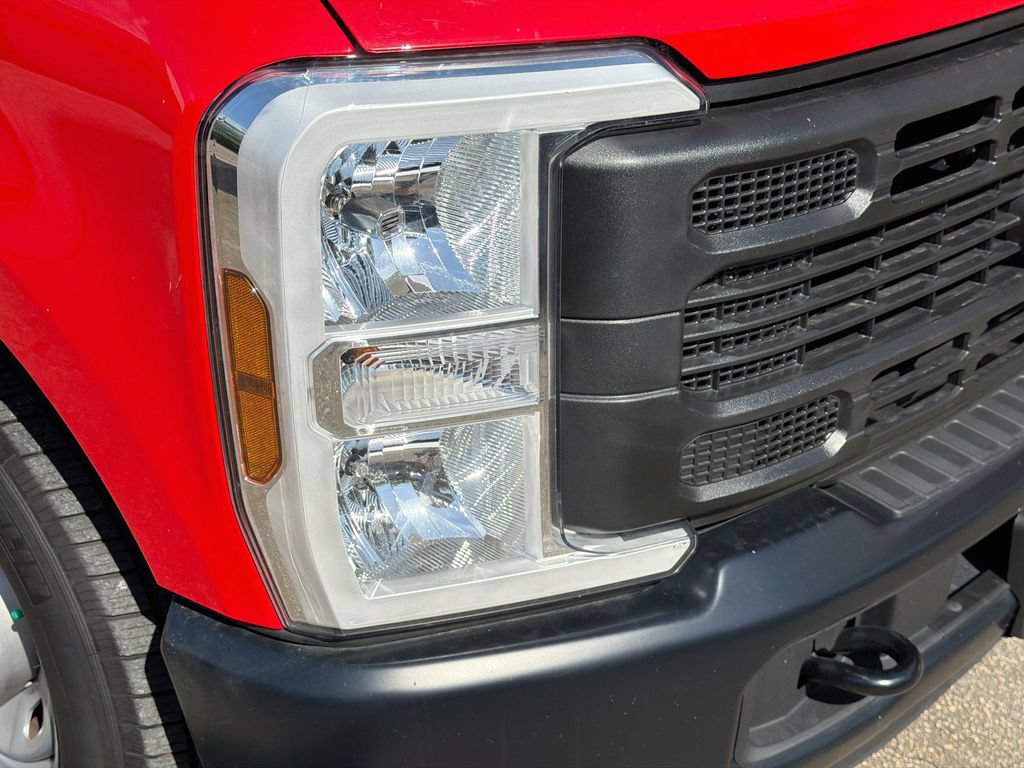 Used 2024 Ford F350 XL RWD image 34
