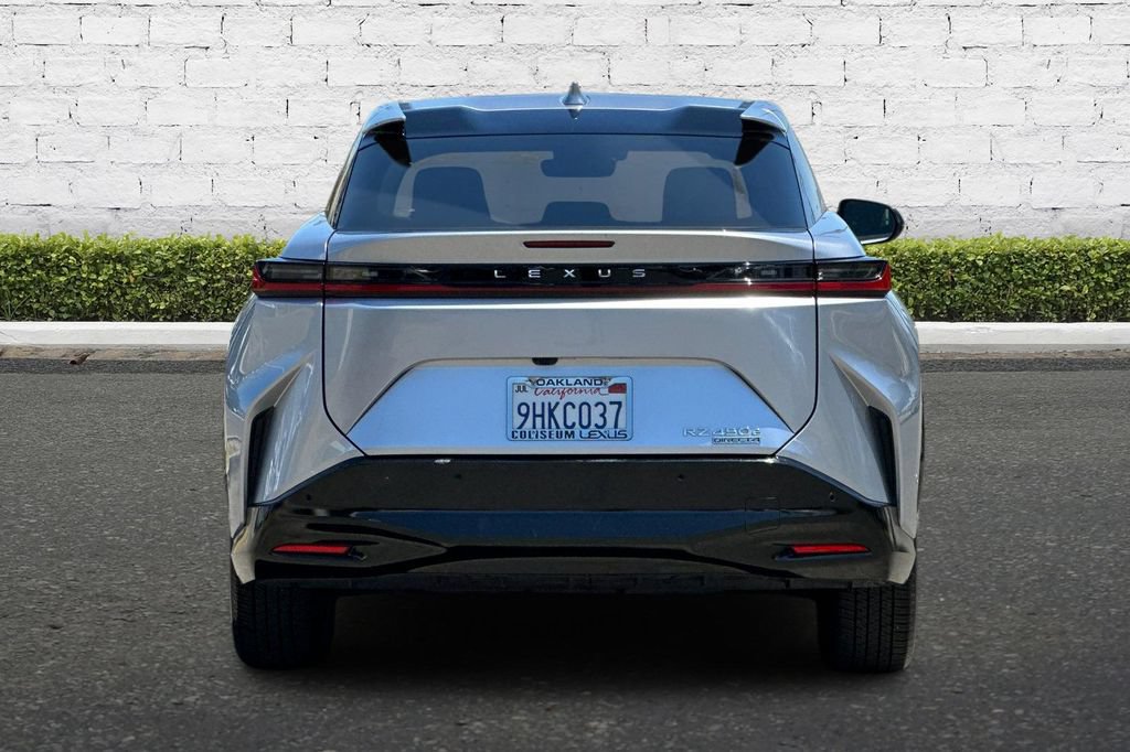 Used 2023 Lexus RZ 450e Premium w/ Technology Package AWD/4WD image 5