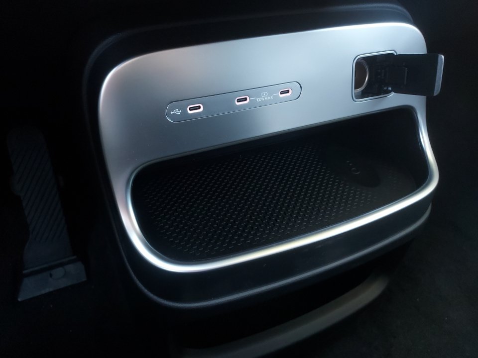 New 2026 Hyundai Ioniq 9 SE AWD/4WD image 22