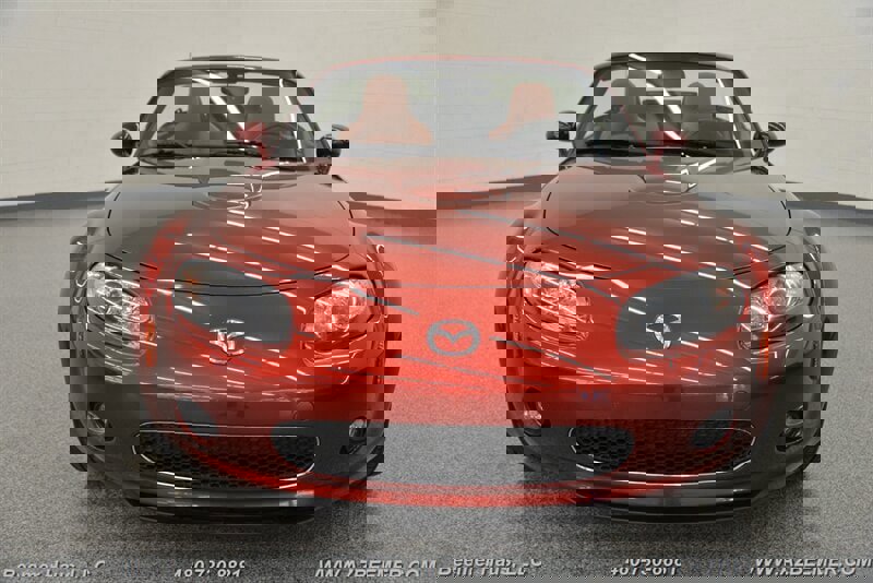 Used 2008 MAZDA MX-5 Miata Grand Touring w/ Premium Pkg image 6