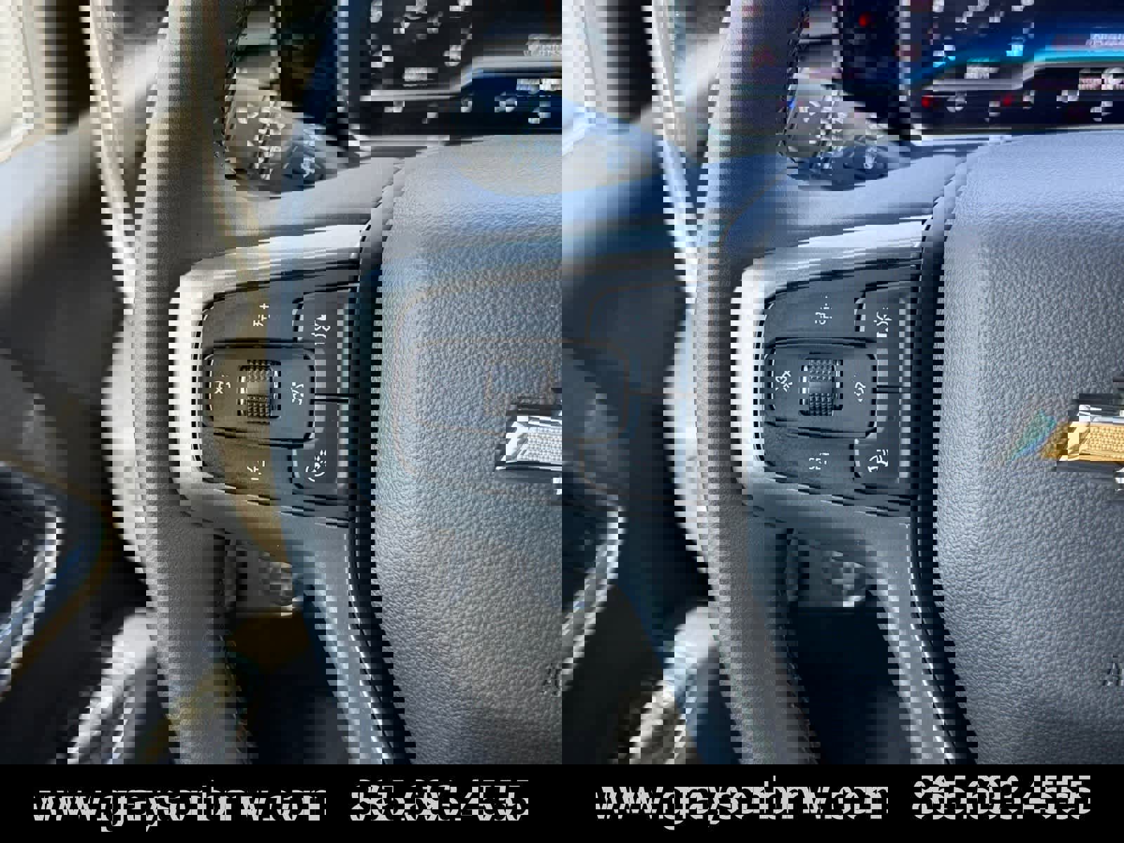 Used 2025 Chevrolet Silverado 2500 LT w/ Safety Package image 20