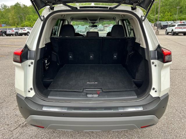 Used 2022 Nissan Rogue SV image 37