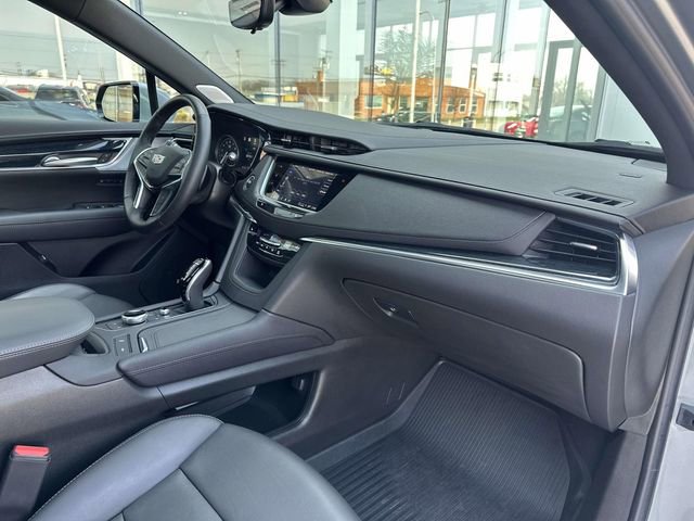 Certified 2025 Cadillac XT5 Premium Luxury w/ Technology Package image 21
