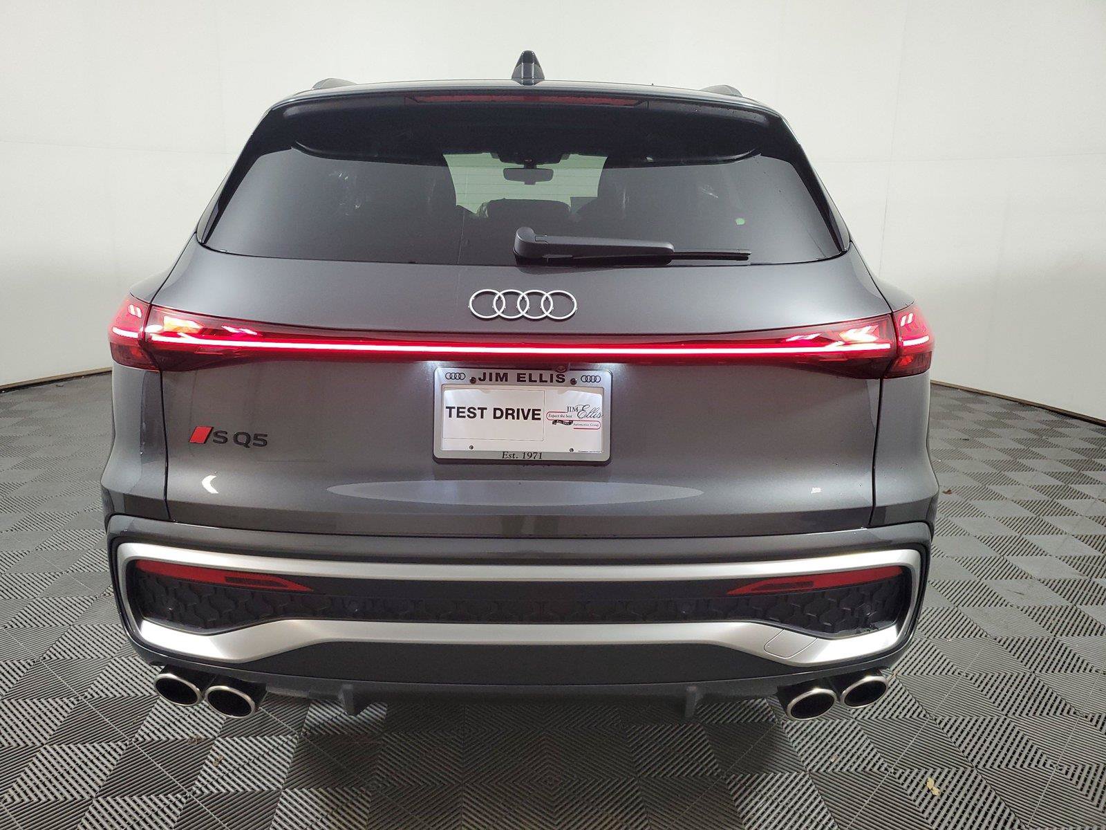 New 2026 Audi SQ5 Prestige AWD/4WD image 5