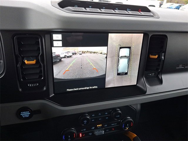 Used 2022 Ford Bronco Badlands image 18