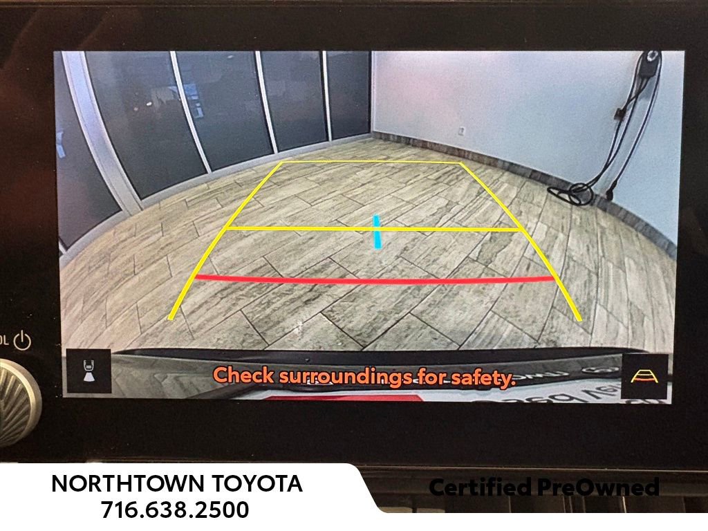 Used 2023 Toyota RAV4 XLE image 32