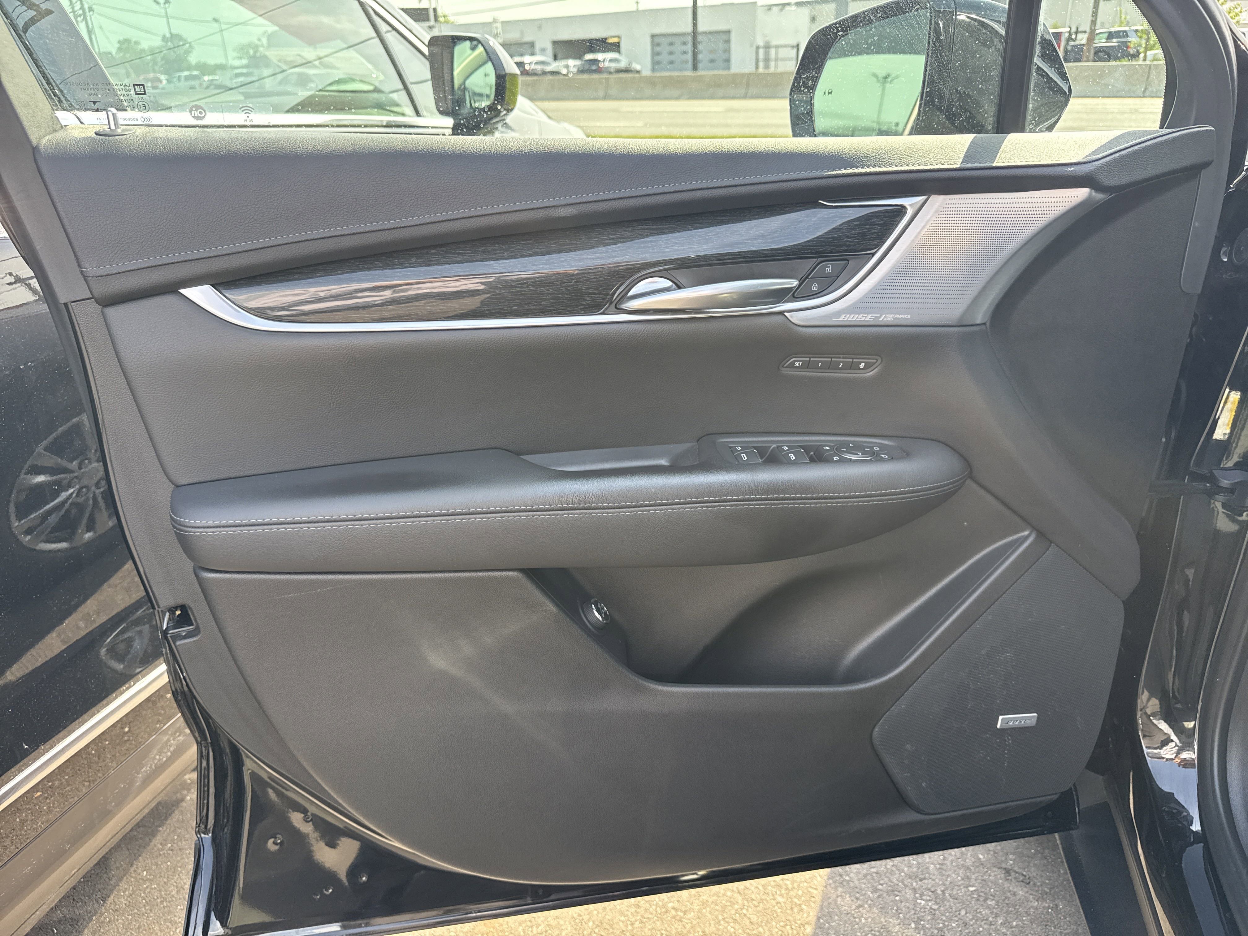 Used 2021 Cadillac XT5 Premium Luxury image 10