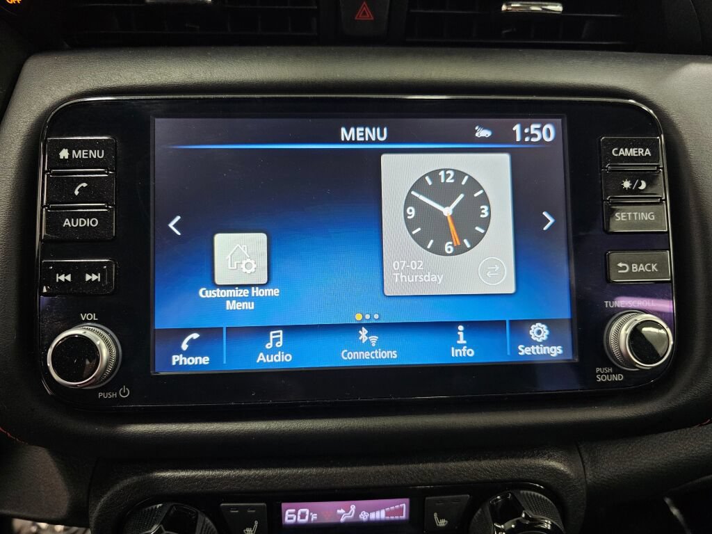 Used 2023 Nissan Kicks SR w/ SR Premium Package FWD image 19
