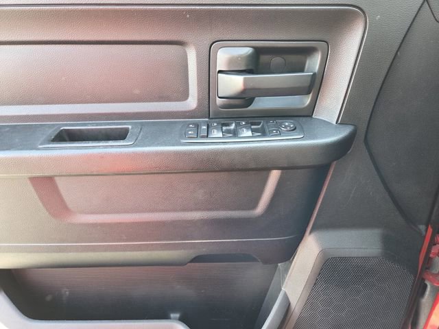 Used 2019 RAM 1500 Express w/ Express Value Package image 24