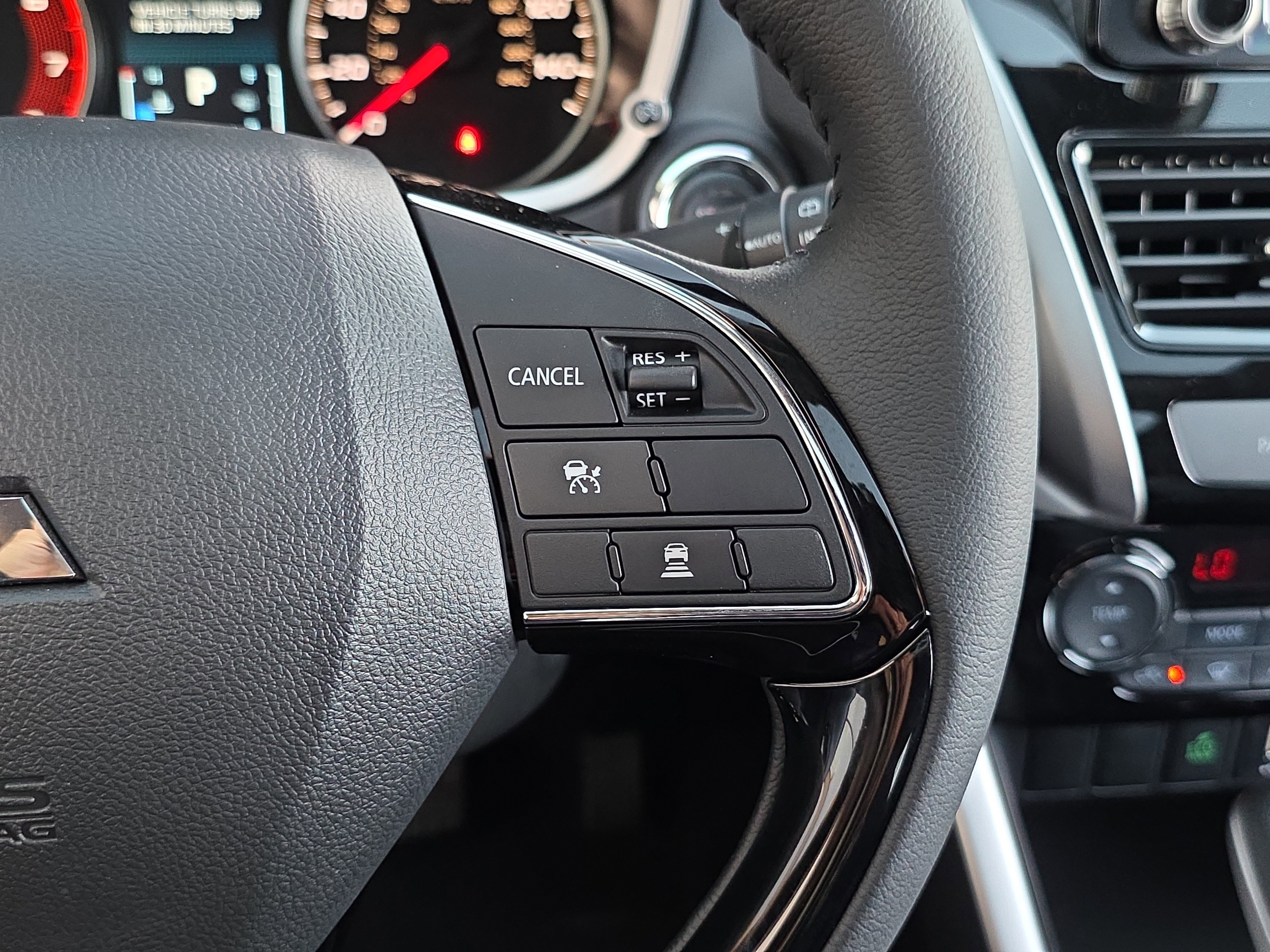 New 2026 Mitsubishi Eclipse Cross SE image 17