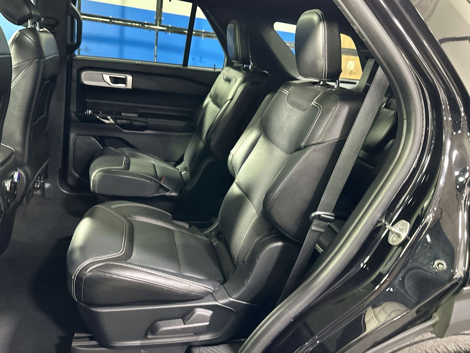 Used 2022 Ford Explorer ST w/ Equipment Group 401A image 34